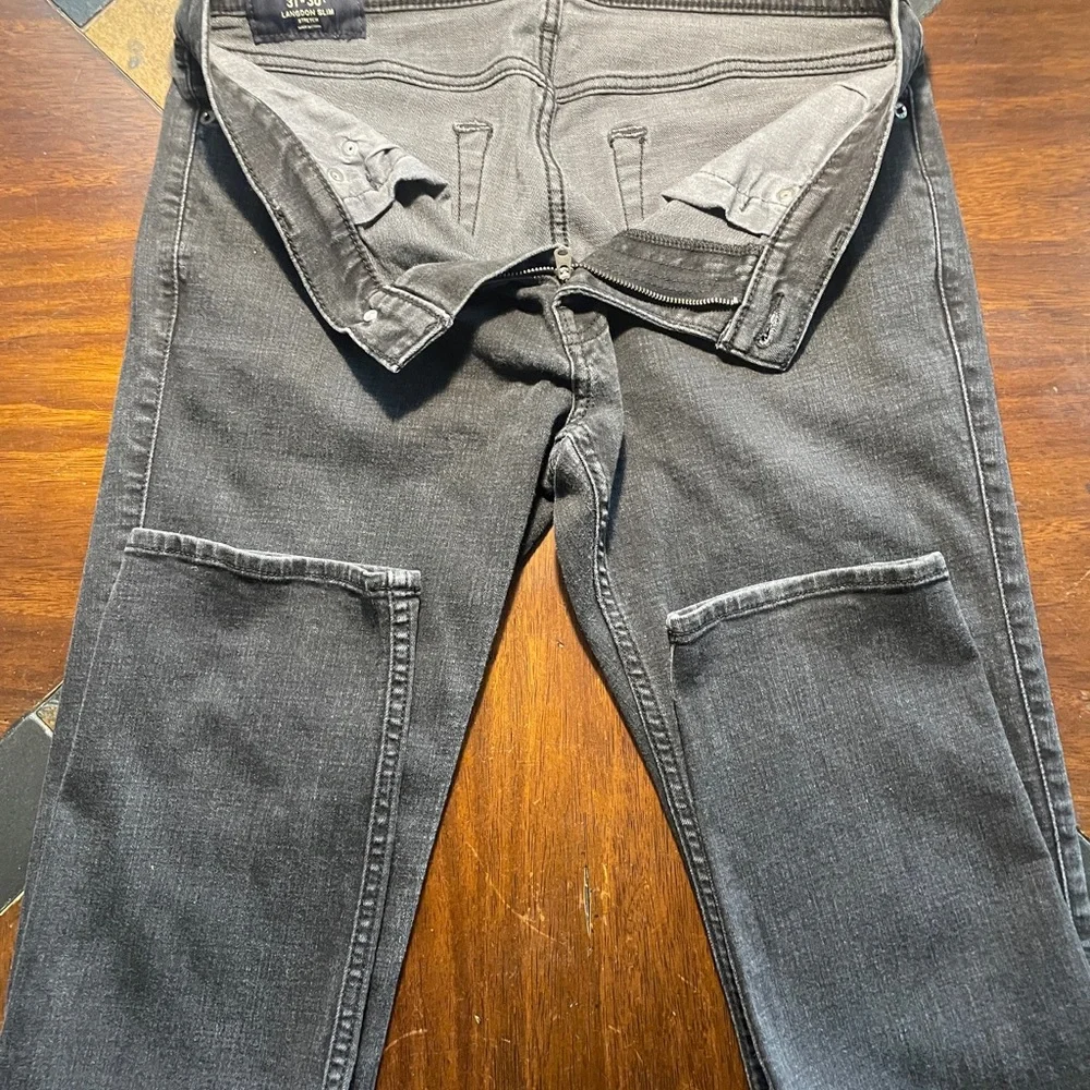 Abercrombie & Fitch, Washed Black Langdon Slim Stretch Jeans Size 31W 30L.